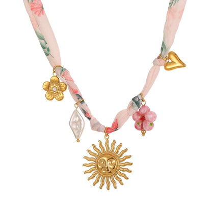 Women's stainless steel necklace with geometric sun pendant and 18K gold electroplating on 41-50cm chain