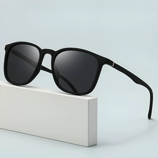 Men's polarised sunglasses with PC frame and elastic paint on spectacle foot for grip