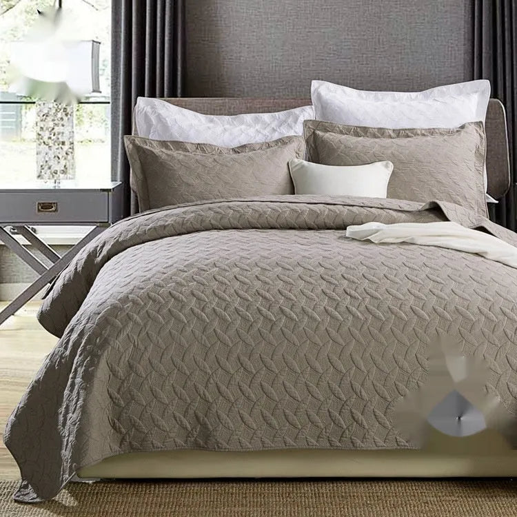 Double-sided pure cotton bed cover three-piece set with Damascus pattern in beige and yellow colour scheme