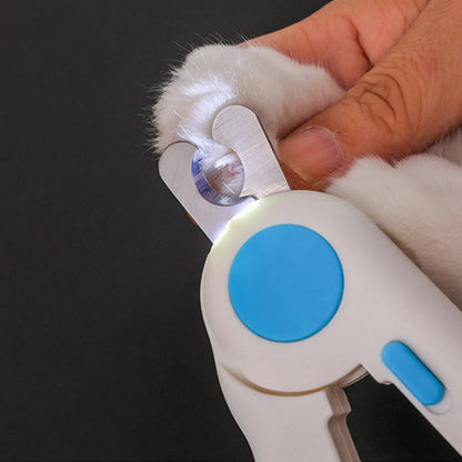 LED illuminated pet nail clippers for safe and precise trimming
