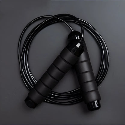 Wire skipping rope for adult fitness, weight-bearing unisex rope in Black or Red