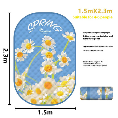 Waterproof ultrasonic thickening picnic mat in seasonal colour with moisture-proof backing for 4-8 people outdoor use