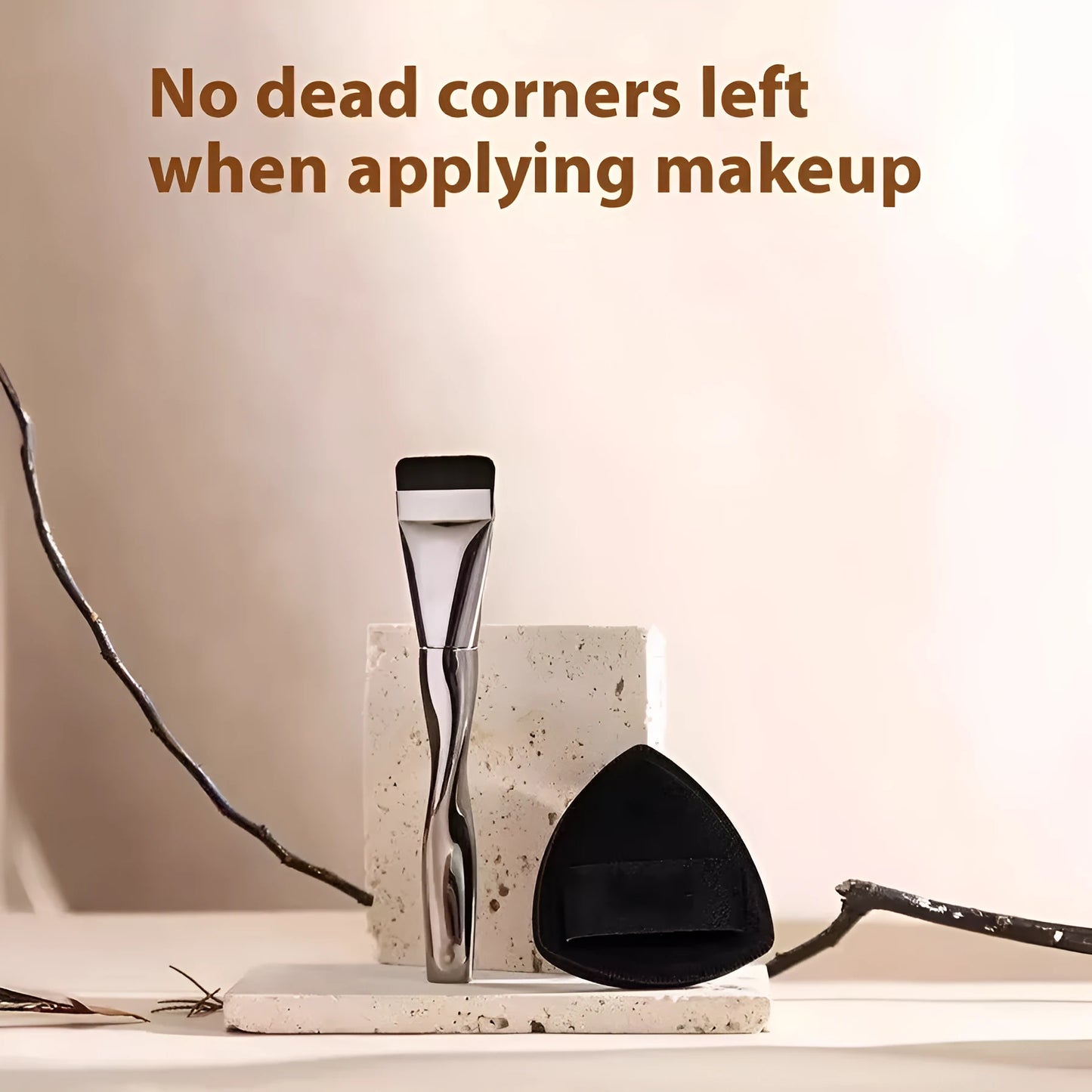 Black spiral powder foundation brush with plastic handle and protective pineapple-patterned travel box