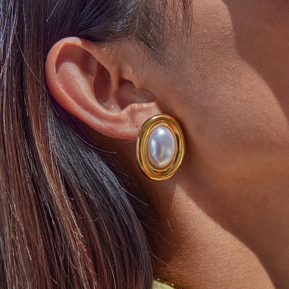 Stainless steel vintage pearl ear studs for women with electroplated finish