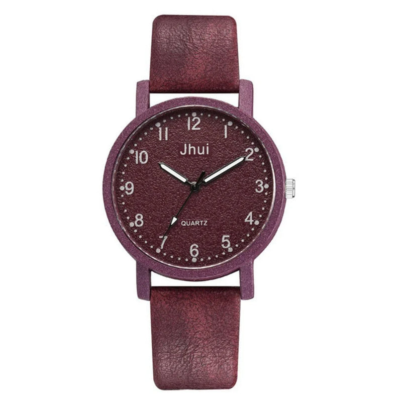 Stylish Quartz Watch with Simple Numeric Dial