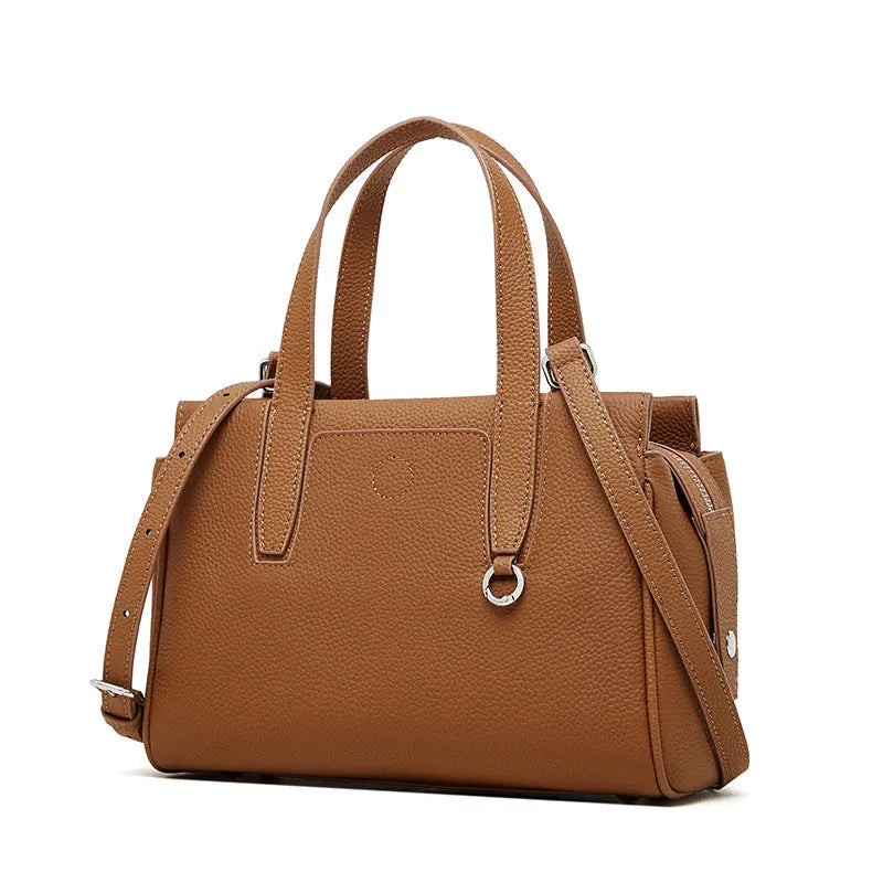 Genuine leather crossbody bag with square shape and adjustable shoulder strap