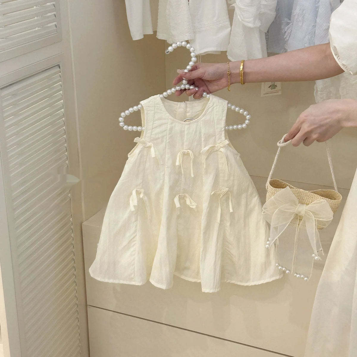 Baby girl sleeveless cotton vest dress in solid colour suit skirt style for summer, heights 90-140 yards