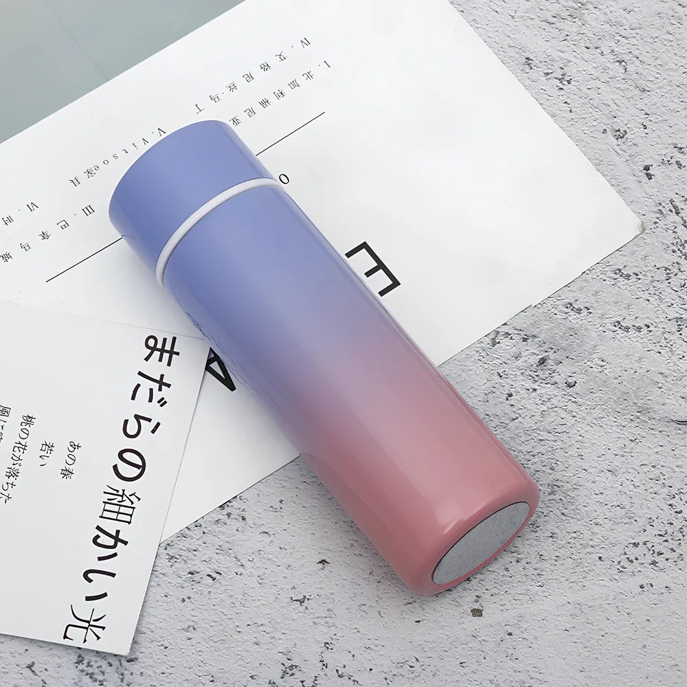 Stainless steel vacuum flask with temperature display showing beverage temperature, 22.5cm height