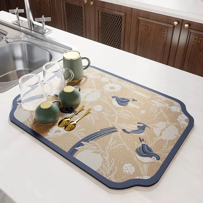 Diatomite kitchen draining mat in various colors and sizes, heat resistant and quick absorbing.