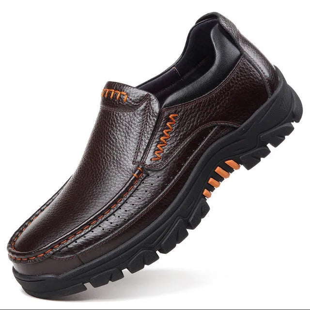 Black and brown leather slip-on business casual shoes with rubber outsole, sizes 38-44