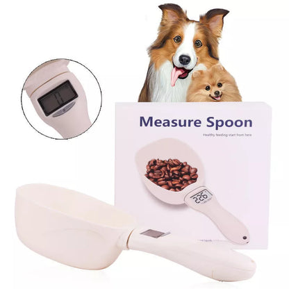 Smart Weighing Pet Food Shovel in white with precise measuring capability
