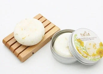 Natural Plant Shampoo with essential oils for healthy hair care