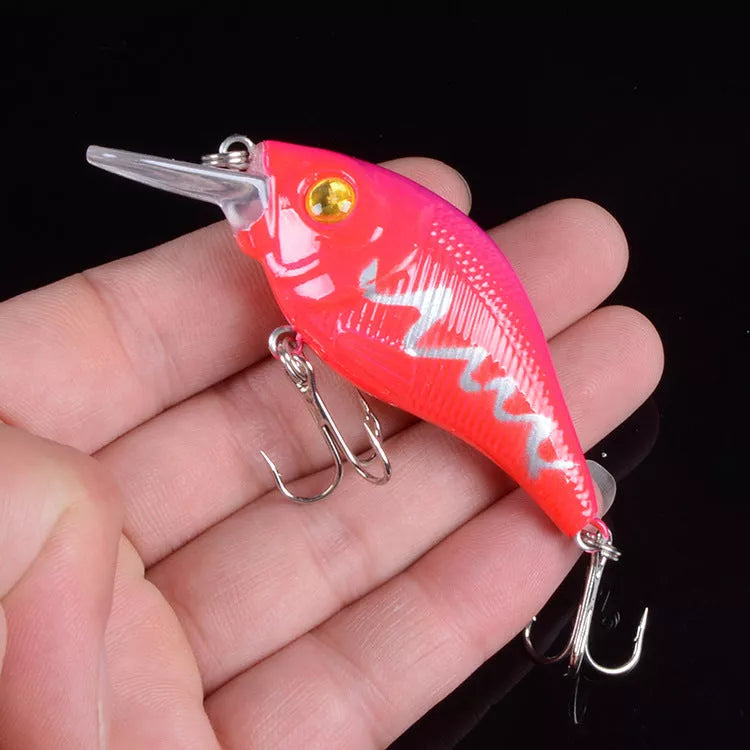 Plastic Bionic Fake Fishing Bait with reinforced hooks for durable fishing