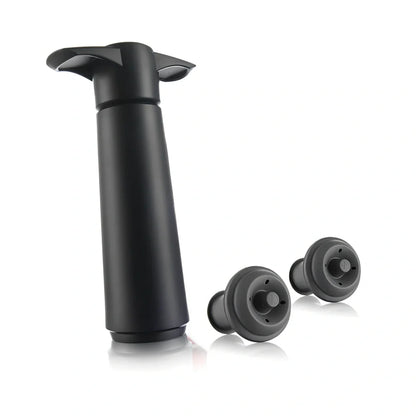 Black plastic vacuum wine stopper with pump and two rubber seals, 14.5 cm long for preserving opened bottles