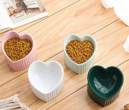 Elevated Ceramic Pet Bowl with Angled Design for Comfortable and Hygienic Feeding