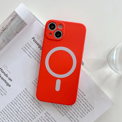 Slim magnetic TPU phone case for iPhone with MagSafe wireless charging compatibility