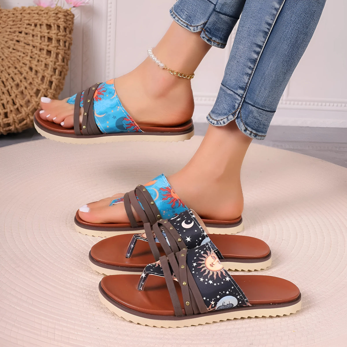Plus size women's flip-flop slippers in candy colours with PU upper and rubber sole