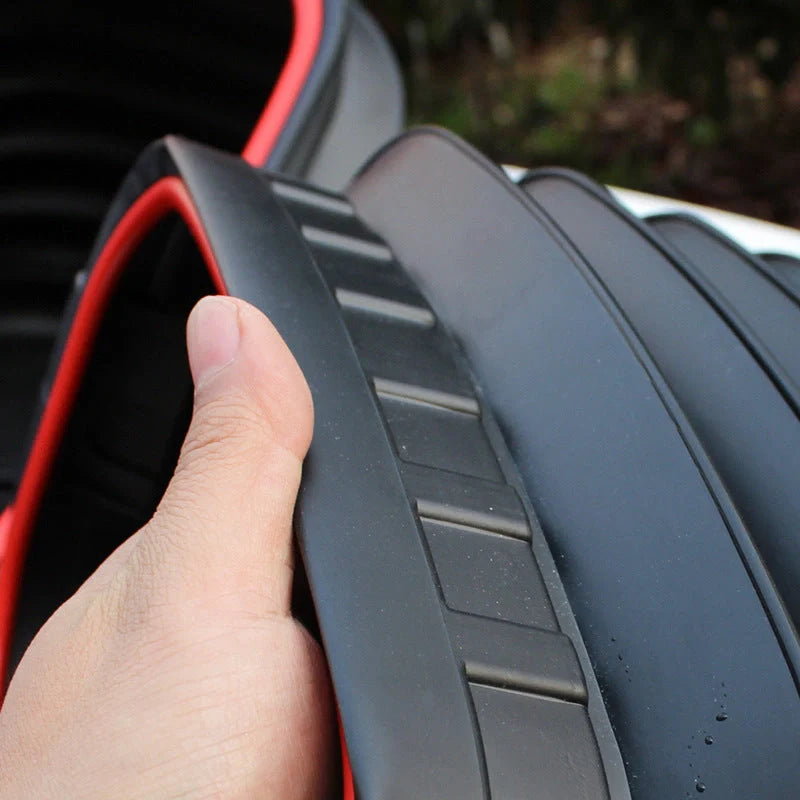 Vehicle-mounted retractable fishing car washing bucket in black and red