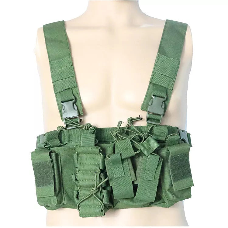 D3 Tactical Vest in camouflage pattern with UV protection and wear-resistant polyester fabric