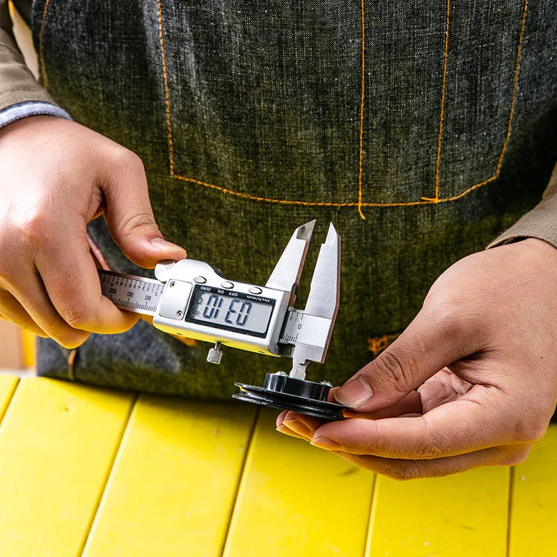 Deli digital vernier caliper, stainless steel, 78mm width, 0.01mm resolution, available in 0-150mm, 0-200mm, and 0-300mm models.