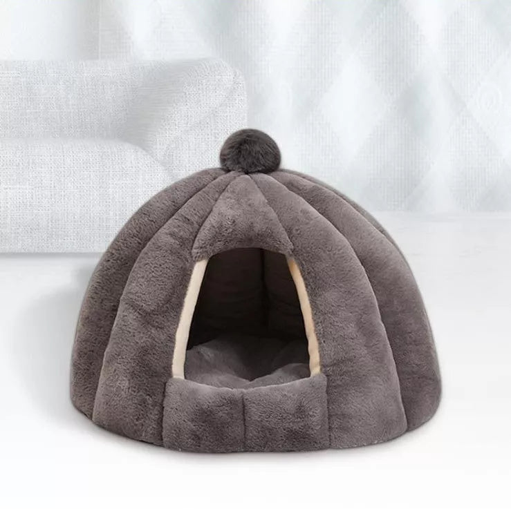 Pumpkin bag cat litter kennel in plush material, foldable design for easy storage