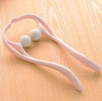 Customizable neck and shoulder massager with 3D floating-point design, adjustable width, and 360-degree massage capabilities