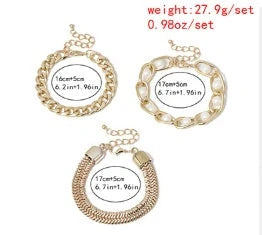 Creative Chain Inlaid Pearl Bracelet in gold, elegant and modern design