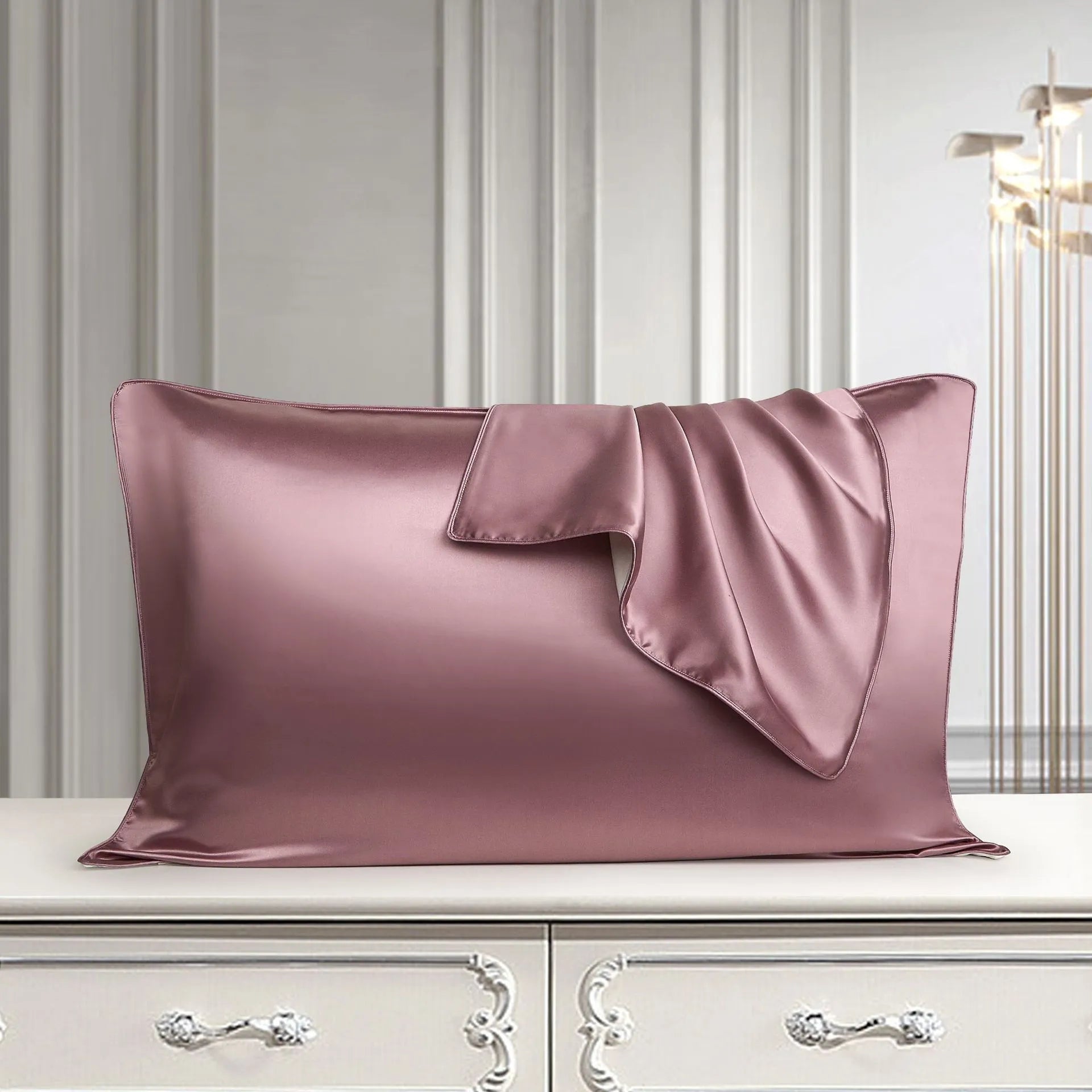 Mulberry silk pillowcase 48x74cm in palace luxury style with inlaid rope weave texture.