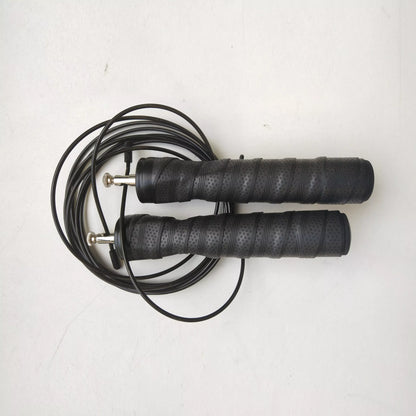 PROCIRCLE sweat-absorbent foam skipping rope with smooth bearing system in multiple colors