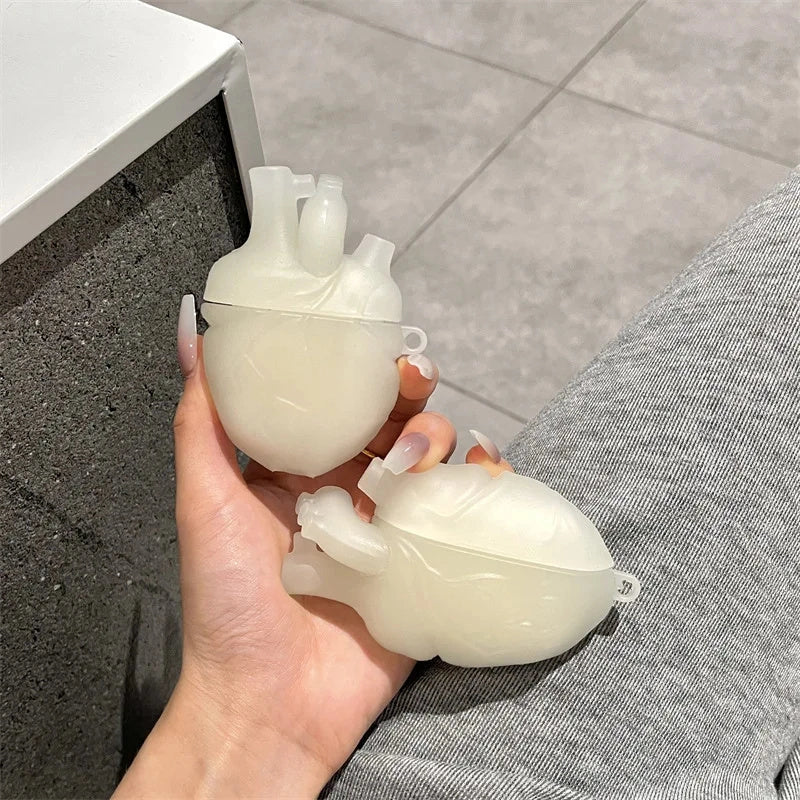 3D Heart Design Silicone Case for AirPods Pro/3 in Wine Red and Ivory White