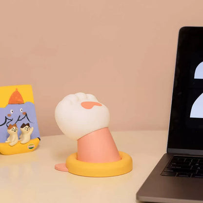 Cat Paw Desk Lamp with adjustable brightness and rechargeable battery