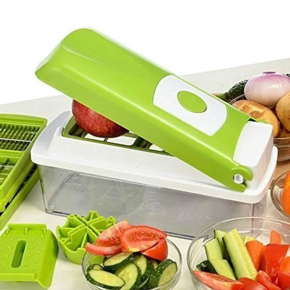 Green manual food chopper kitchen gadget with stainless steel blades for vegetable and herb preparation