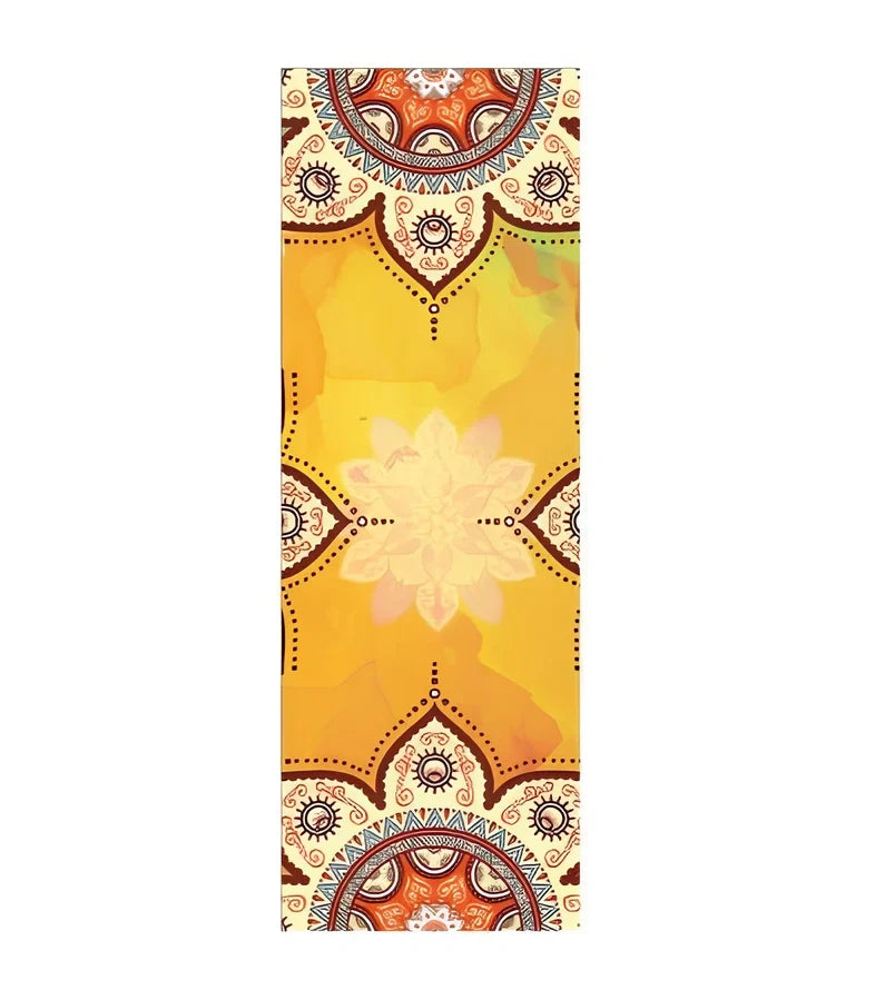 Microfiber yoga towel with mandala pattern measuring 183×63cm with 2mm thickness
