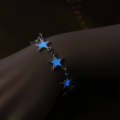 Glow-in-the-dark animal magic bracelet for kids with star design