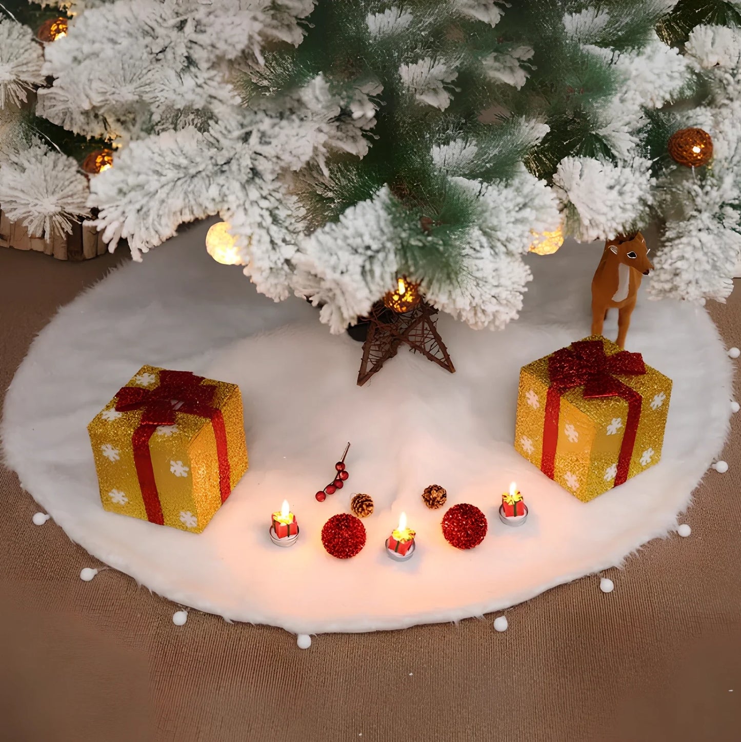 Pure white plush Christmas tree skirt in four sizes: 78cm, 90cm, 122cm, 150cm diameters