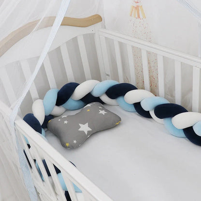 Adaptable baby crib bumper in spandex crystal velvet for safety and style