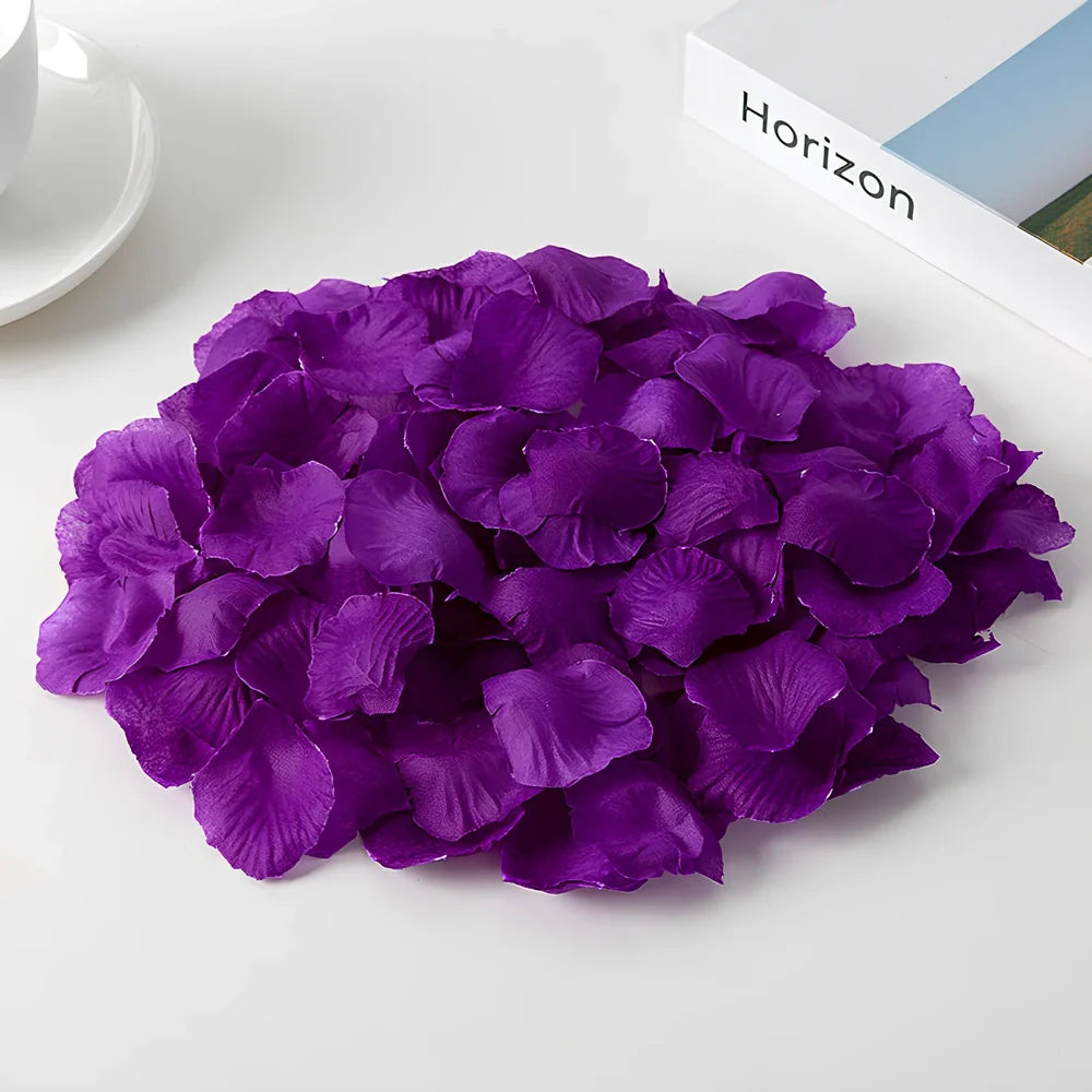 Pack of 100 high-quality silk simulated rose petals, 5cm size, in colours like rose red for wedding room scenes