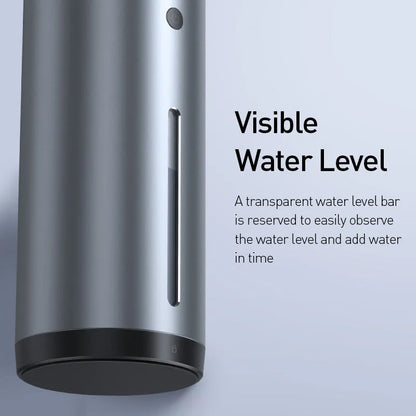 Black car diffuser humidifier with aluminium alloy casing, USB port, and less than 1-litre capacity