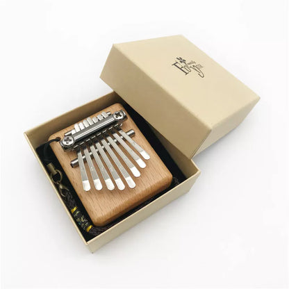 8-note mini thumb piano in beech wood, compact and portable musical instrument