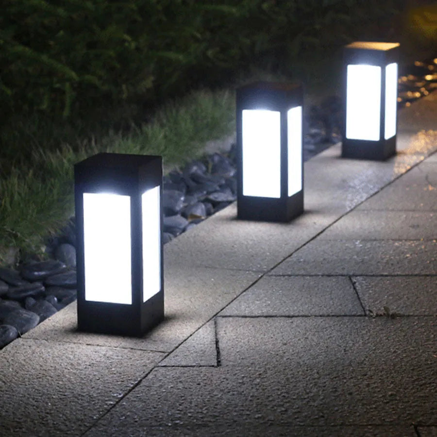 Solar garden lights with LED illumination for outdoor courtyards and landscape lighting