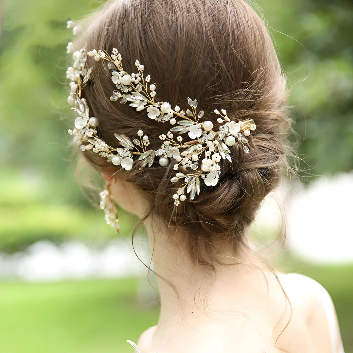 Gold bridal hair clip 27 x 13cm and earrings 6.5 x 4cm with rhinestone crystal and imitation pearl
