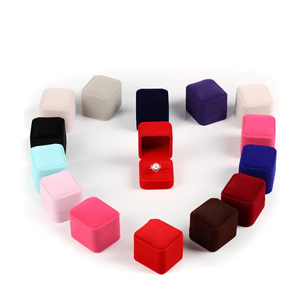 Flannel-lined jewellery box measuring 5x5x4.5cm in beige colour with MDF construction