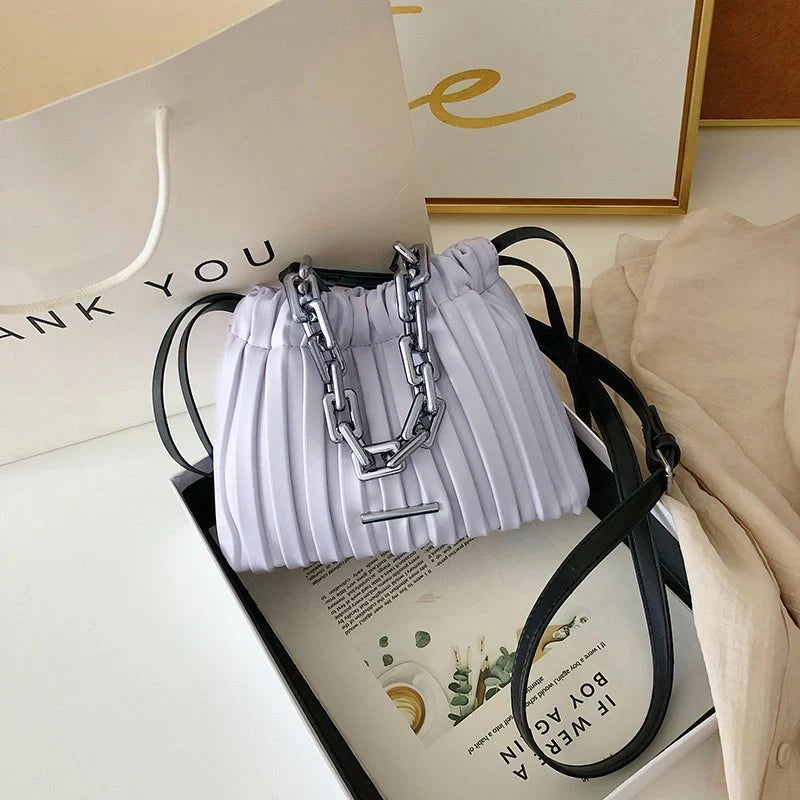 Korean-style women's PU bucket bag with acrylic chain in various colors