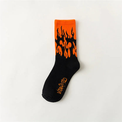 Pair of men's mid-calf cotton sports socks in orange or white, medium thickness for autumn
