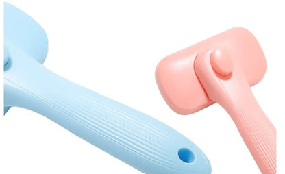144g plastic pet needle comb for dogs and cats, shown in pink and blue colour options