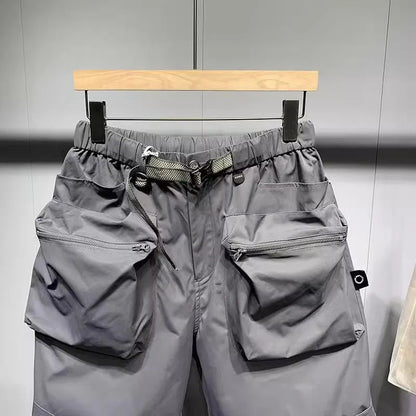 Men's large size loose fit workwear shorts with pockets in black or grey