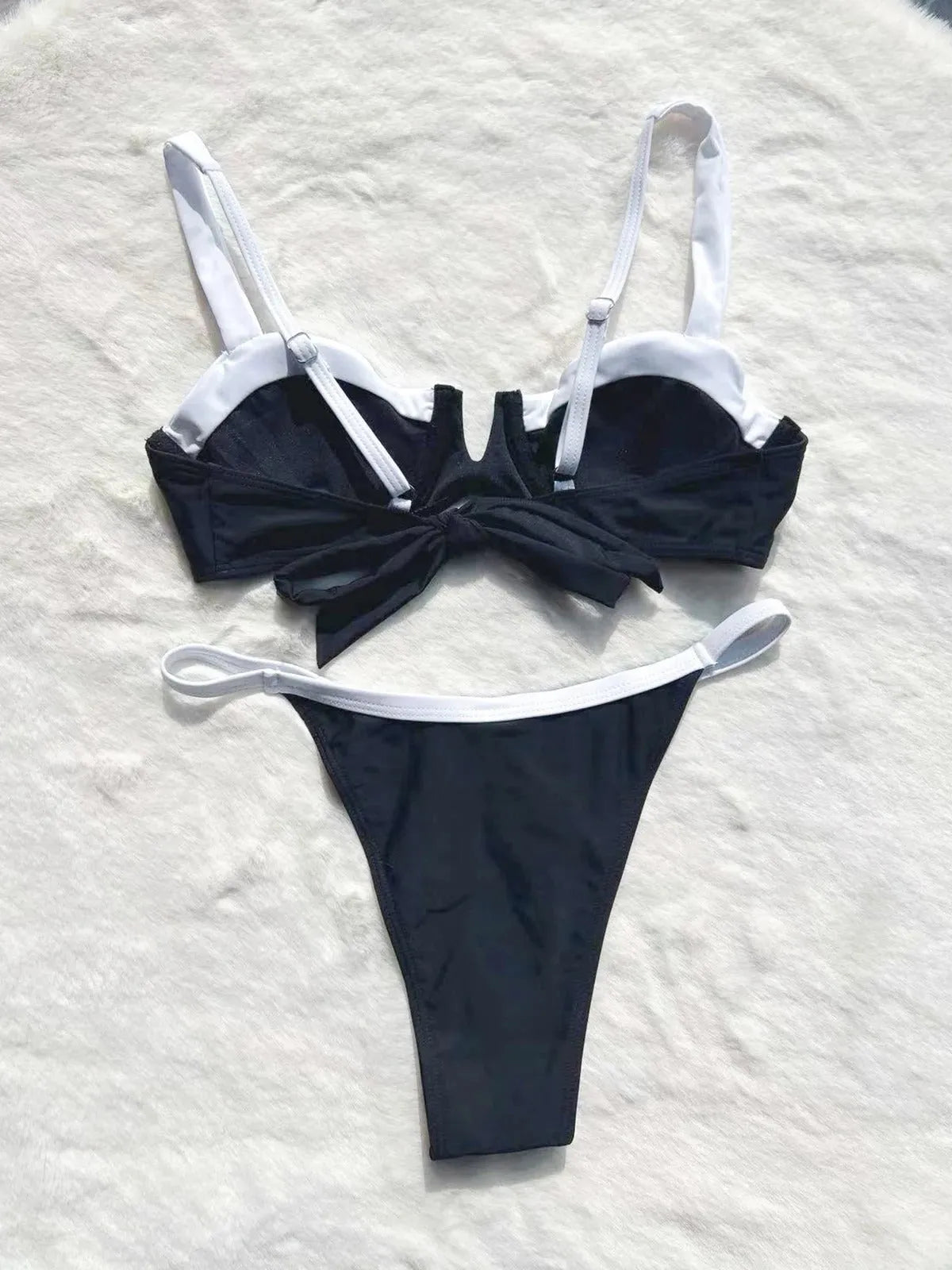 Black women's low waist bikini swimsuit with stitching split detail
