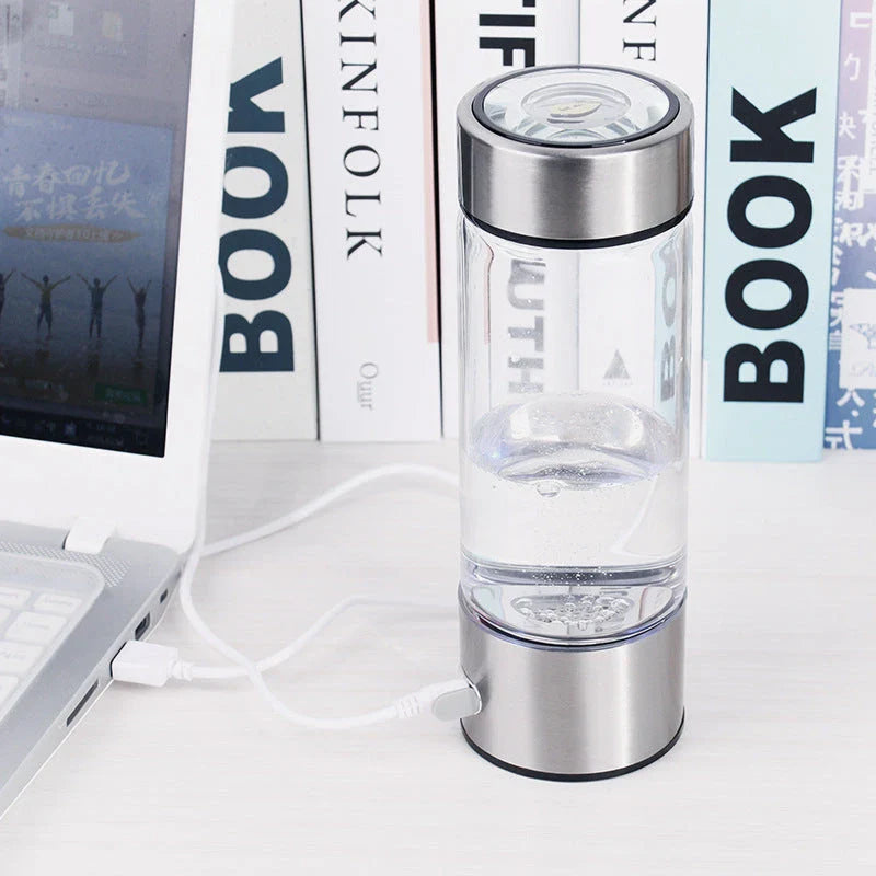 Premium hydrogen water bottle with rechargeable generator, crafted with borosilicate glass for improved cellular health and hydration