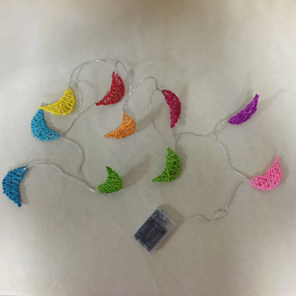 Handwoven rattan moon lighting chain, approximately 8cm diameter, warm white battery-powered lights, 1.2m or 2.5m