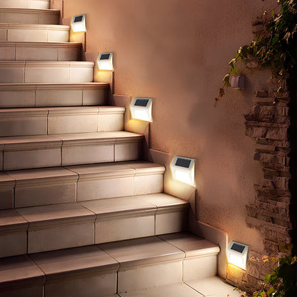 Solar stair lamp with 6 LED chips for garden and pathway lighting